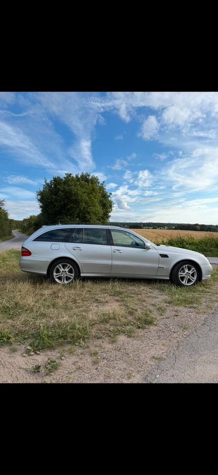 Mercedes Benz E 350 2006 — engine