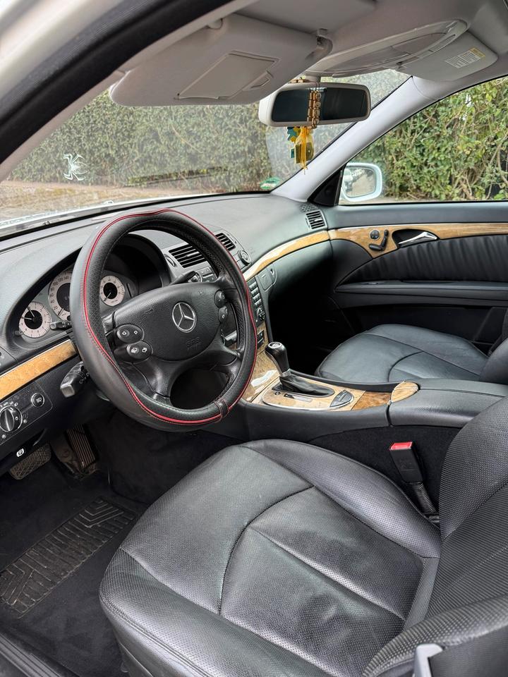 Mercedes Benz E 350 2006 — photo 6