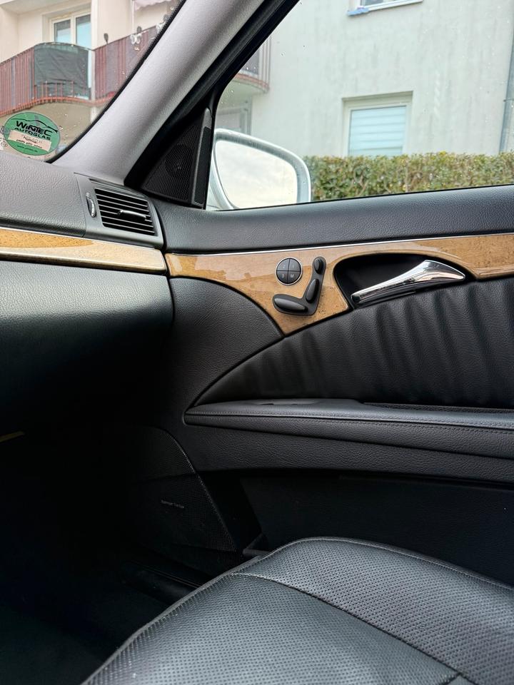Mercedes Benz E 350 2006 — photo 8