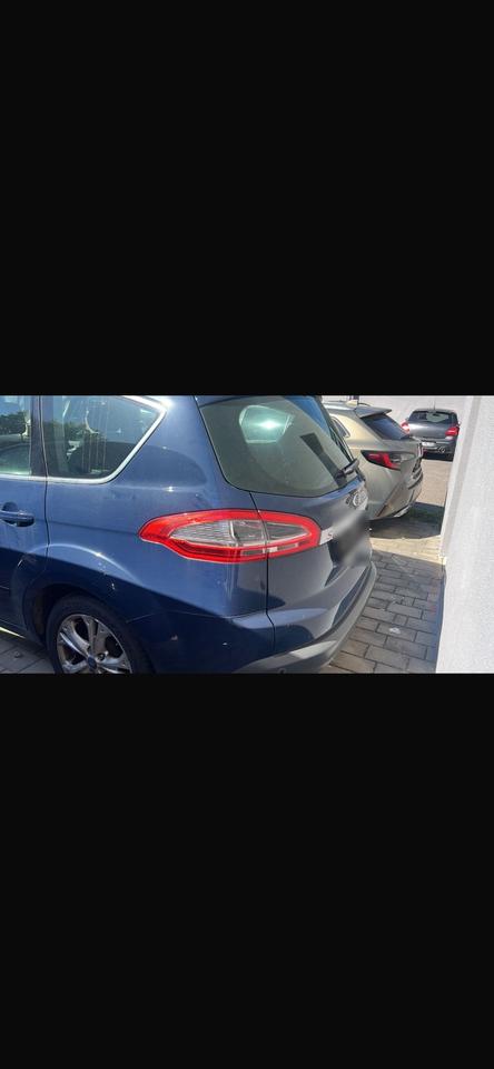 Ford C-Max 2014 — interior