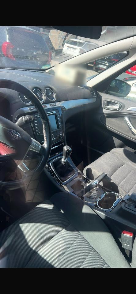 Ford C-Max 2014 — engine