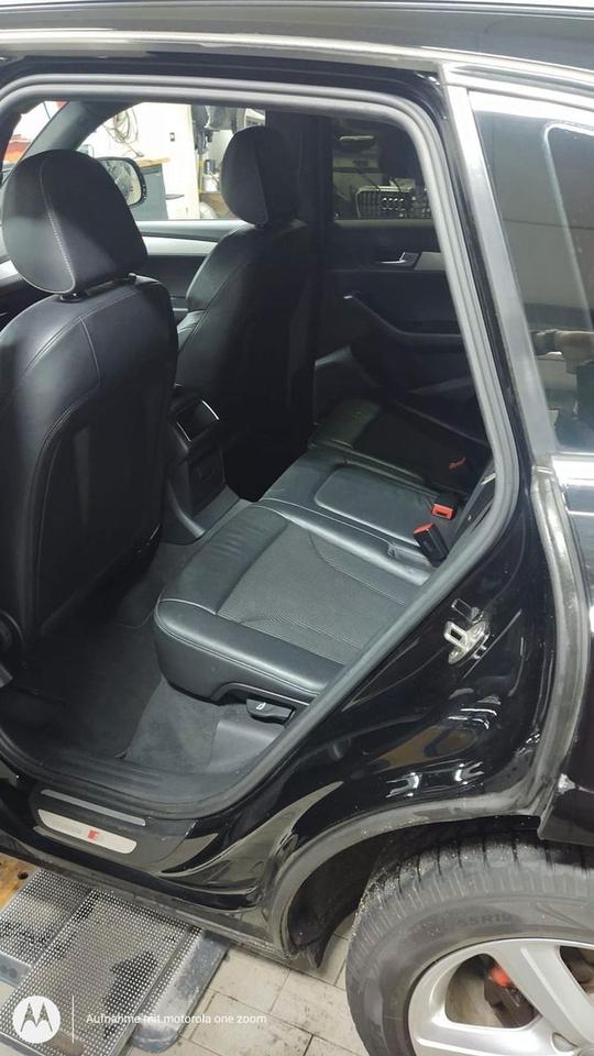 Audi Q5 2010 — photo 9