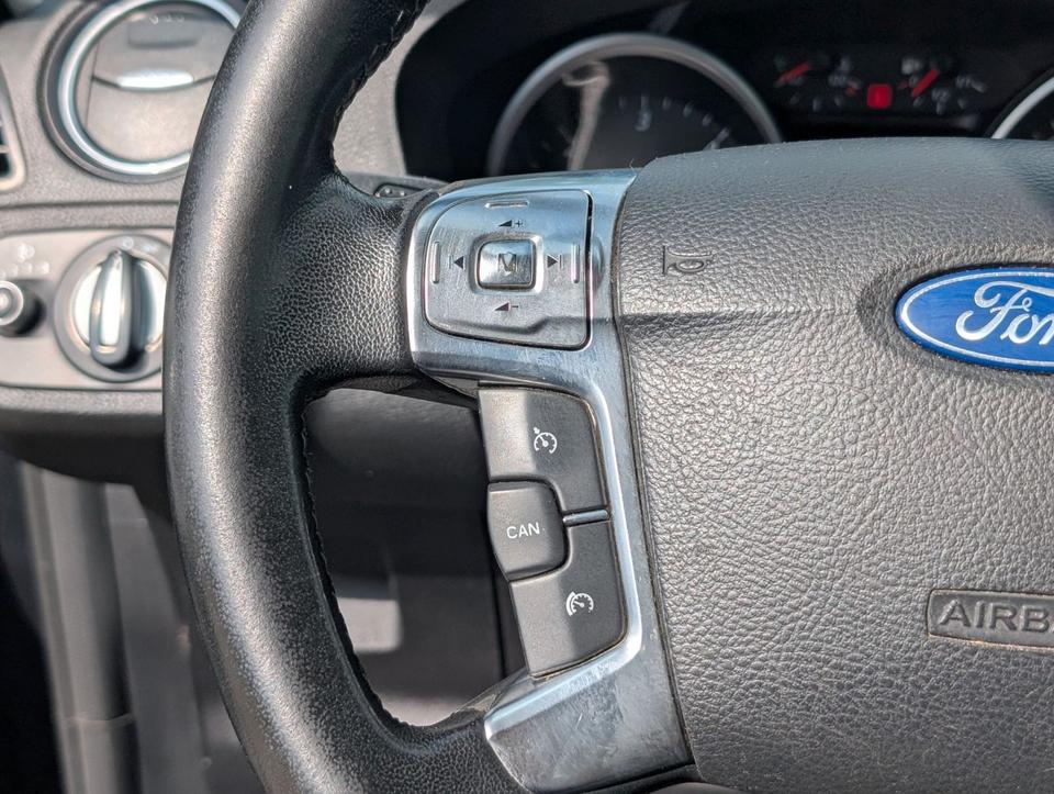 Ford S-Max 2013 — фото 25