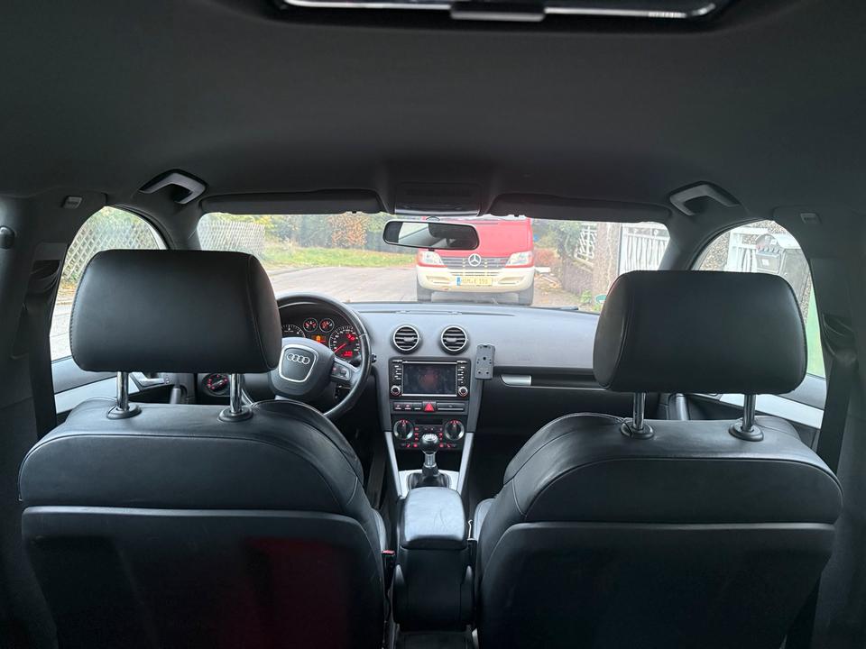 Audi A3 2005 — photo 12
