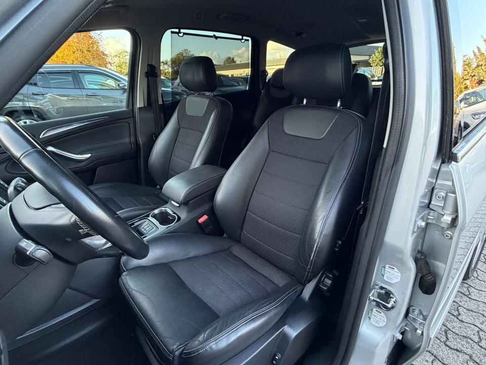 Ford S-Max 2015 — фото 12