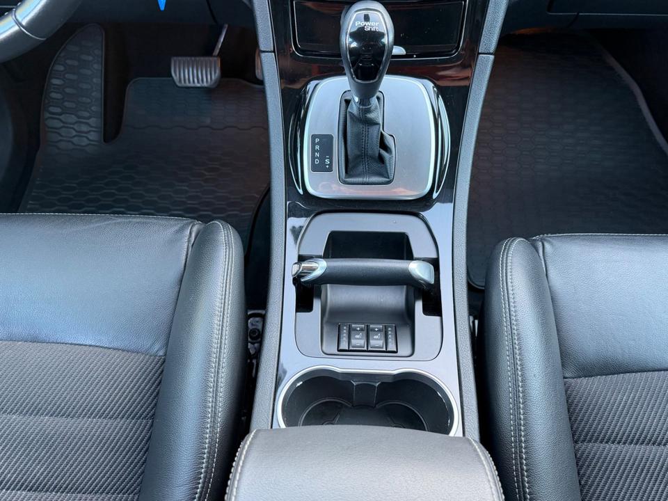 Ford S-Max 2015 — фото 25