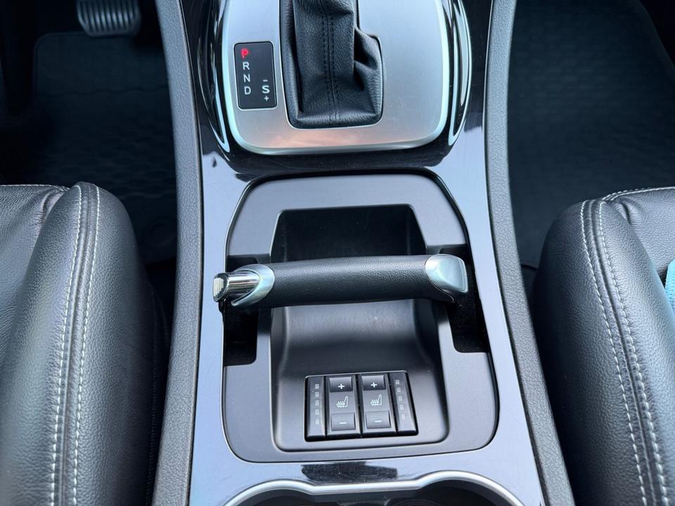 Ford S-Max 2015 — фото 35