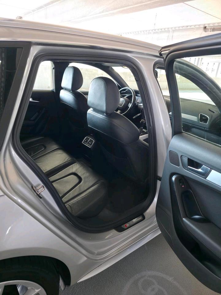 Audi A4 2009 — photo 20