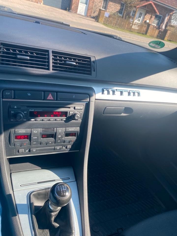 Audi A4 2005 — photo 6