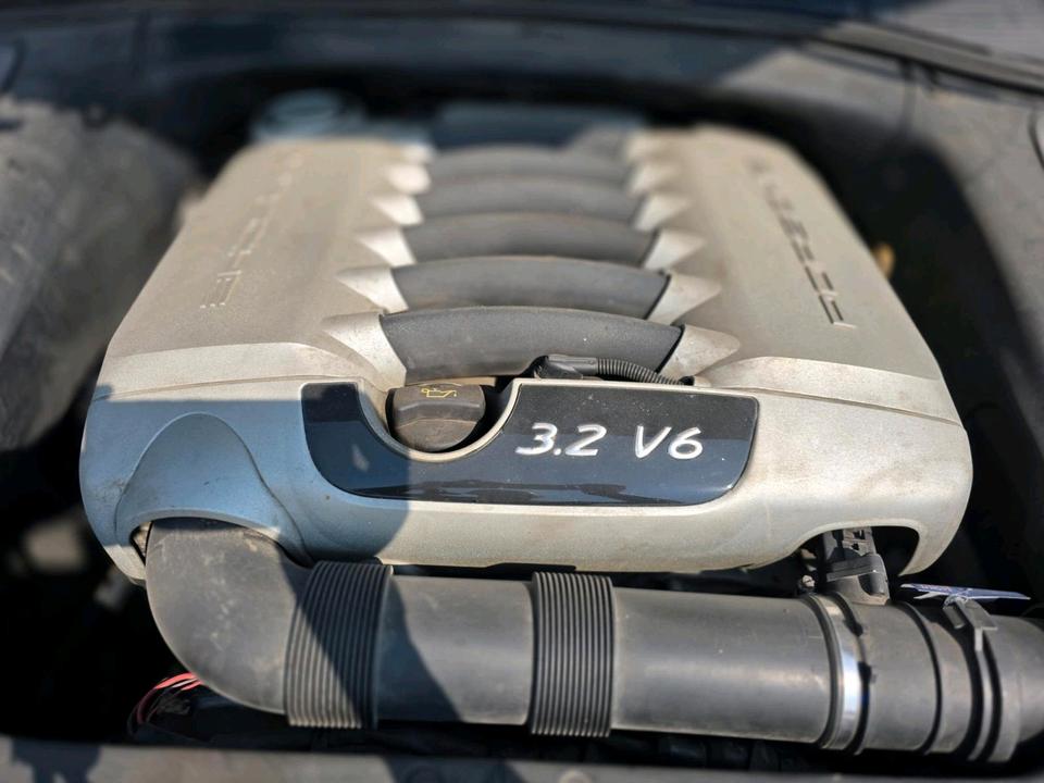 Porsche Cayenne 2006 — photo 19