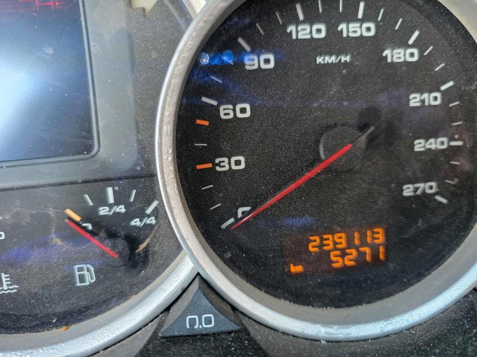 Porsche Cayenne 2006 — photo 8
