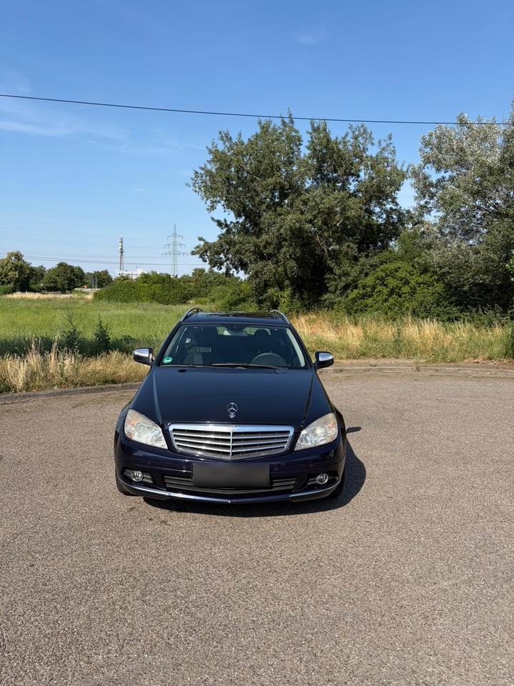 Mercedes Benz C 200 2008 — rear view