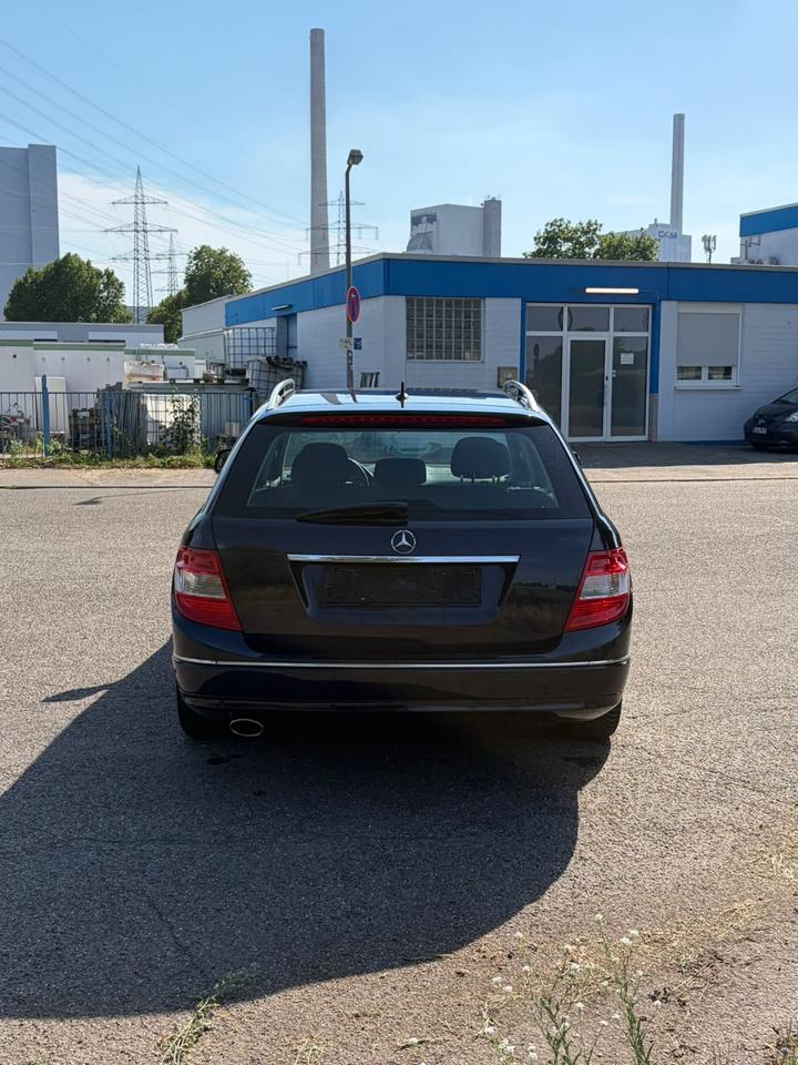 Mercedes Benz C 200 2008 — photo 7