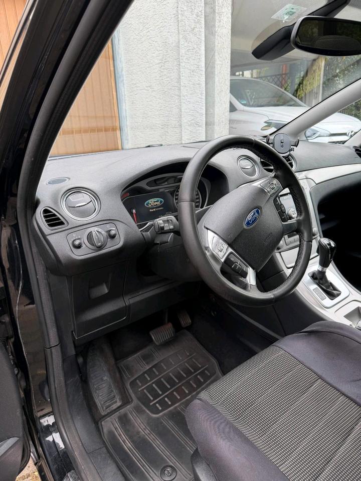Ford S-Max 2009 — photo 8