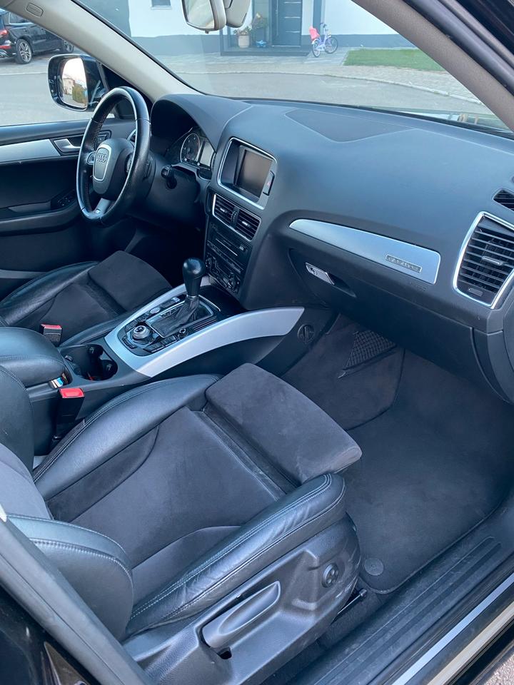Audi Q5 2011 — photo 14