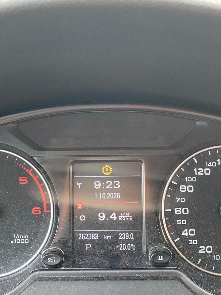Audi Q5 2011 — photo 17