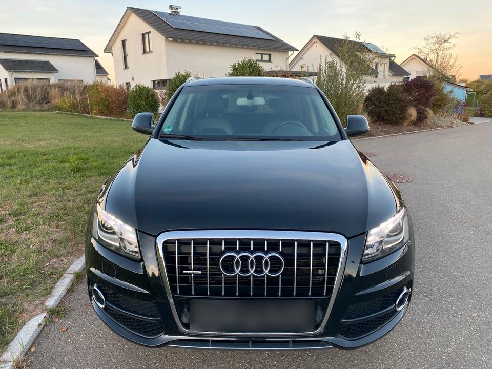 Audi Q5 2011 — engine