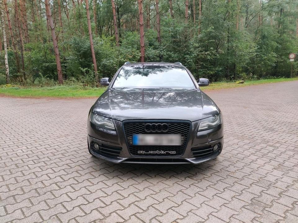 Audi A4 2008 — rear view