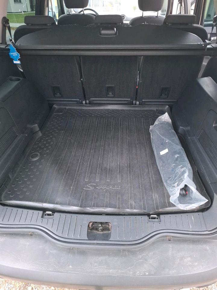 Ford S-Max 2011 — engine