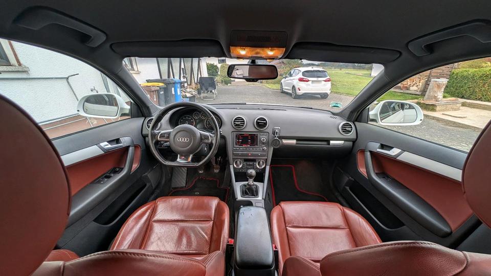 Audi A3 2008 — interior