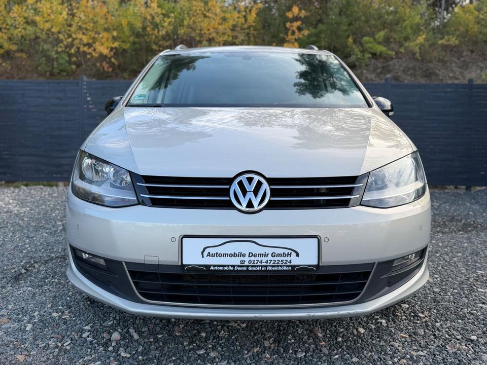Volkswagen Sharan 2011 — photo 11
