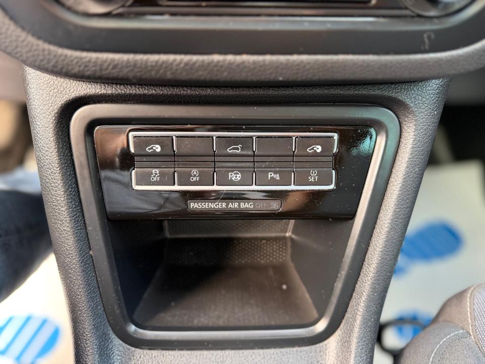 Volkswagen Sharan 2011 — photo 20