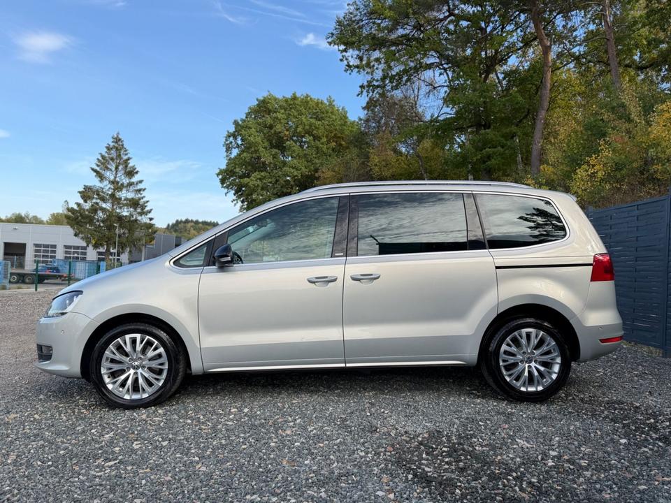 Volkswagen Sharan 2011 — engine