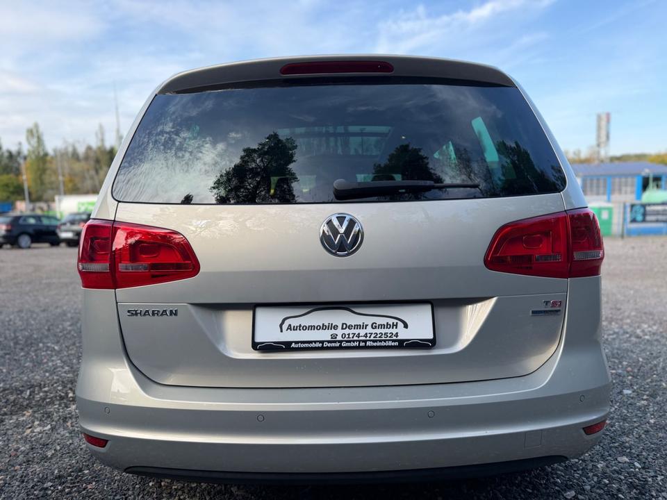 Volkswagen Sharan 2011 — photo 8