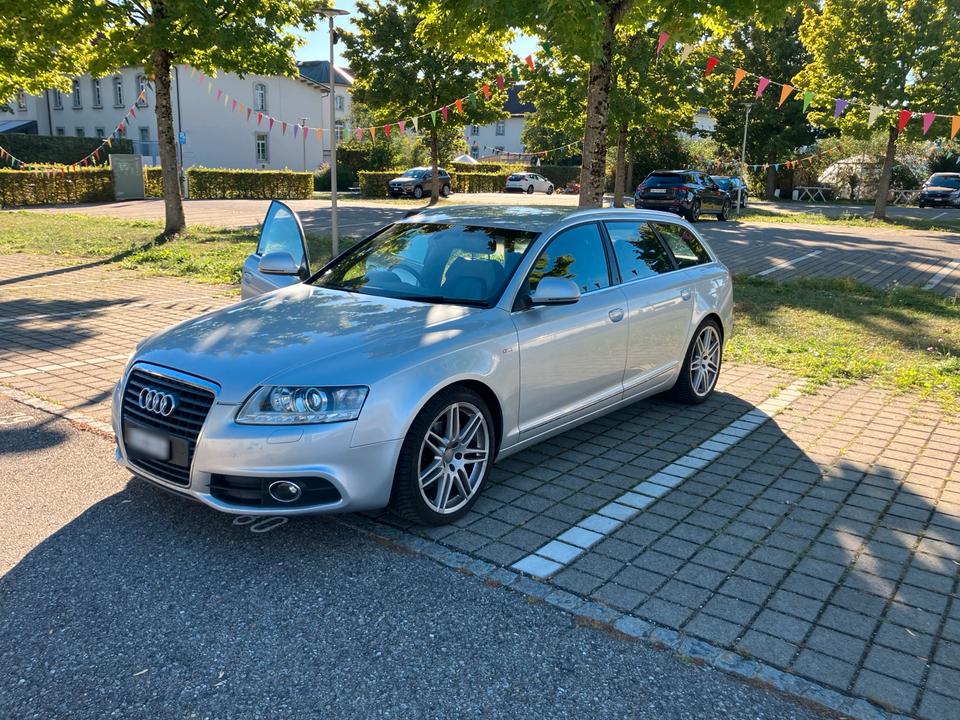 Audi A6 2010 — interior