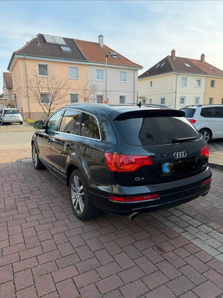 Audi Q7 2009 — photo 6