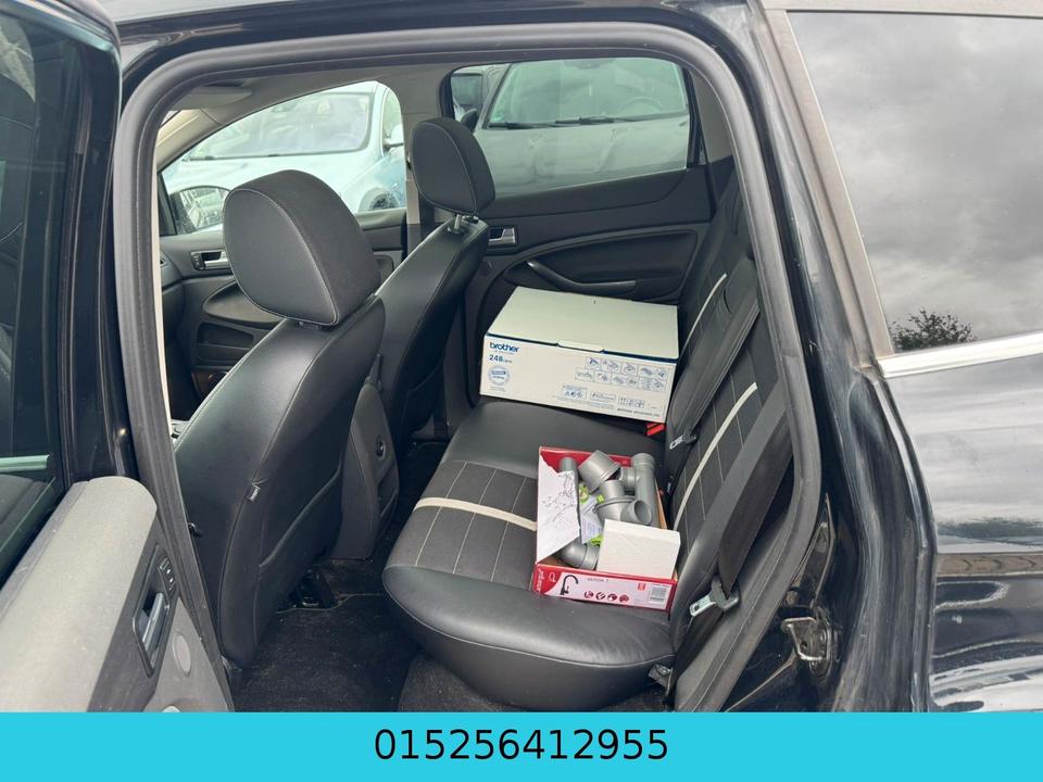 Ford Kuga 2011 — photo 8