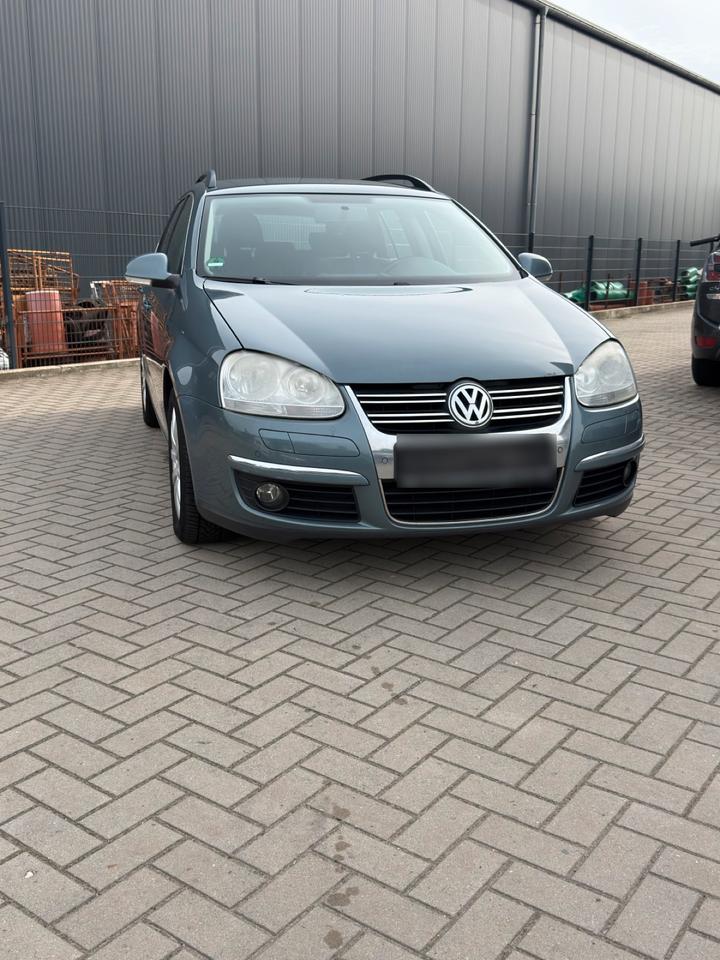 Volkswagen Weitere VW 2009 — rear view