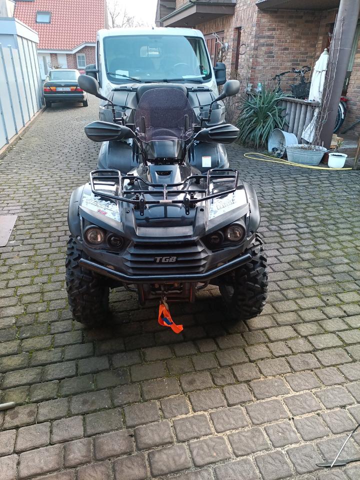 Weitere Motorräder Jagdfahrzeug Quad TGB 550 Seilwinde Heckträger Anhänger 4x4 2013 — rear view