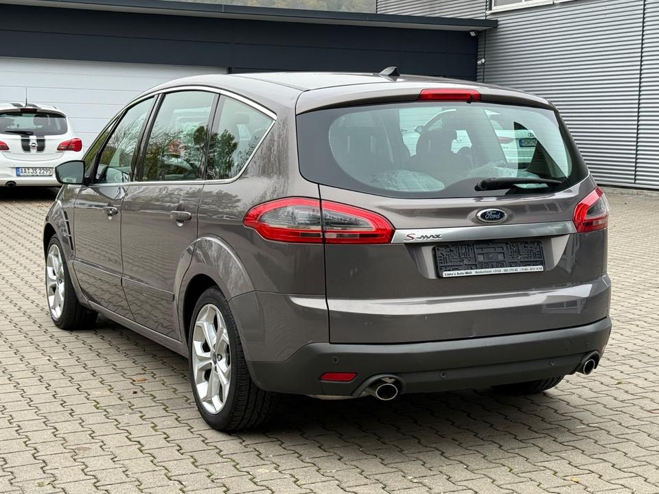 Ford S-Max 2012 — engine