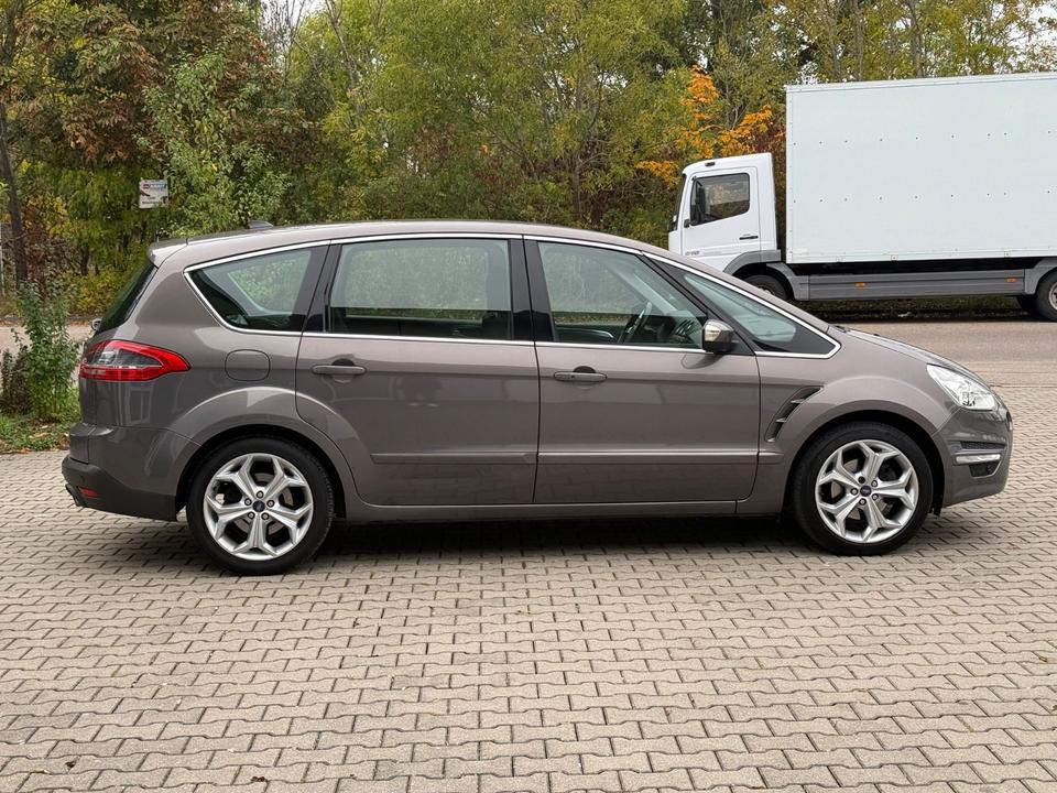 Ford S-Max 2012 — photo 6