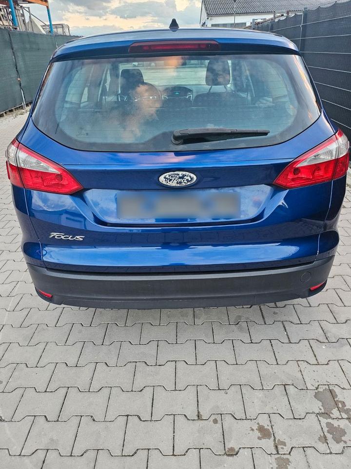Ford Focus 2014 — engine