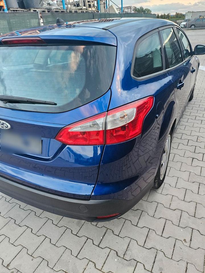 Ford Focus 2014 — photo 6