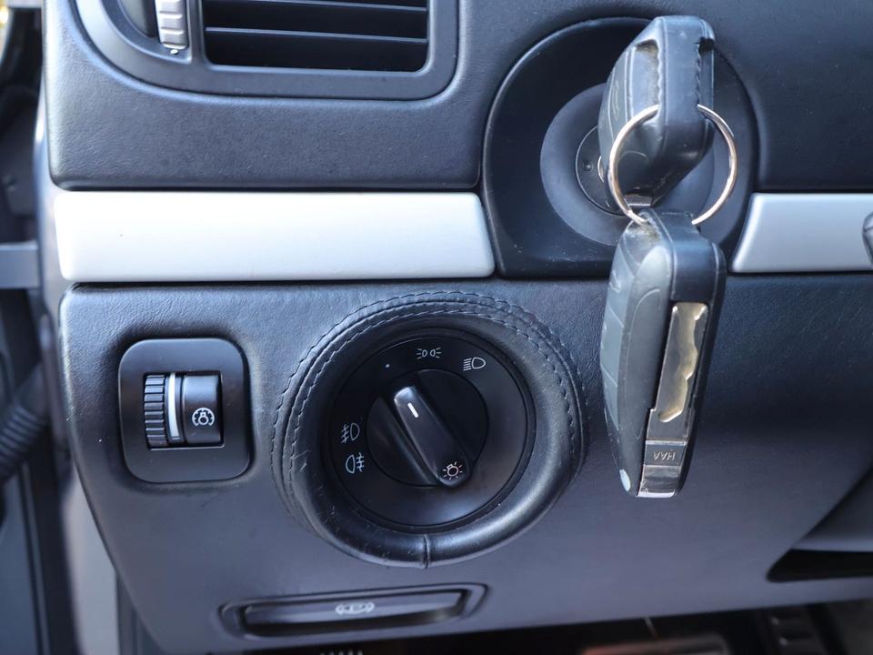 Porsche Cayenne 2006 — photo 21