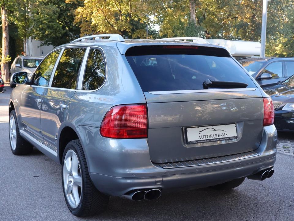 Porsche Cayenne 2006 — engine