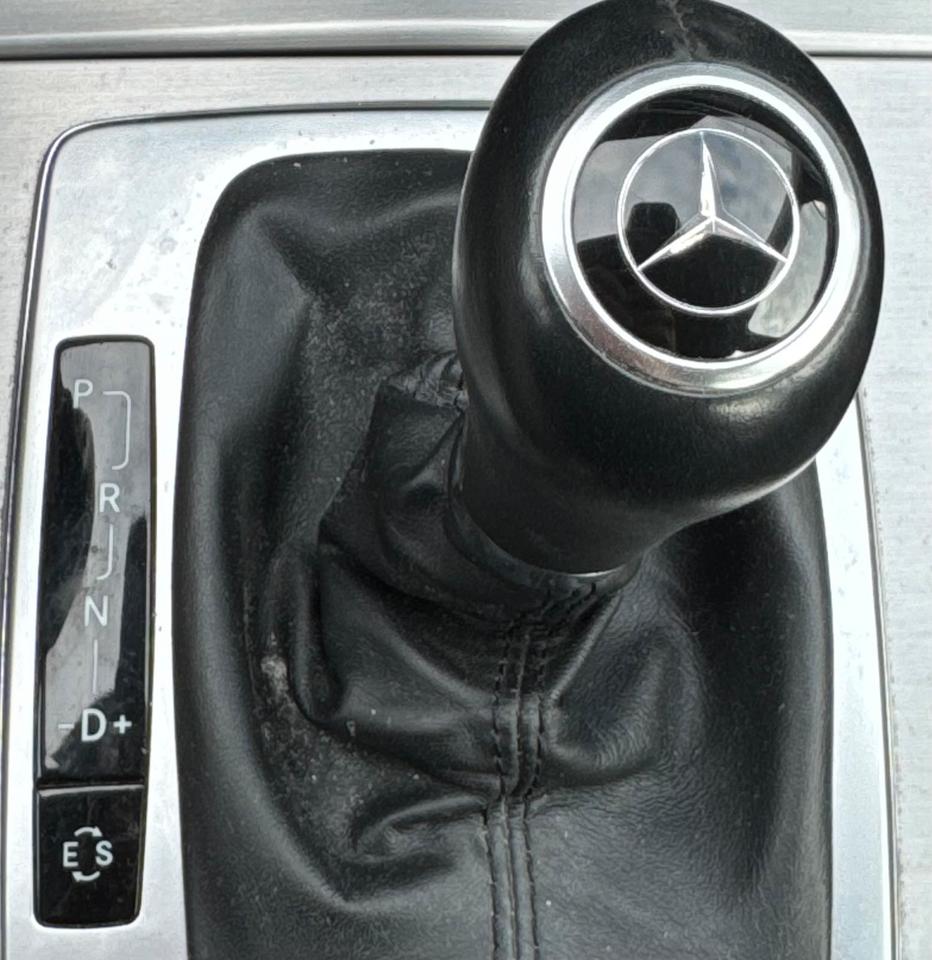 Mercedes Benz C 220 2012 — photo 12