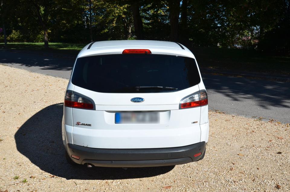 Ford S-Max 2007 — interior