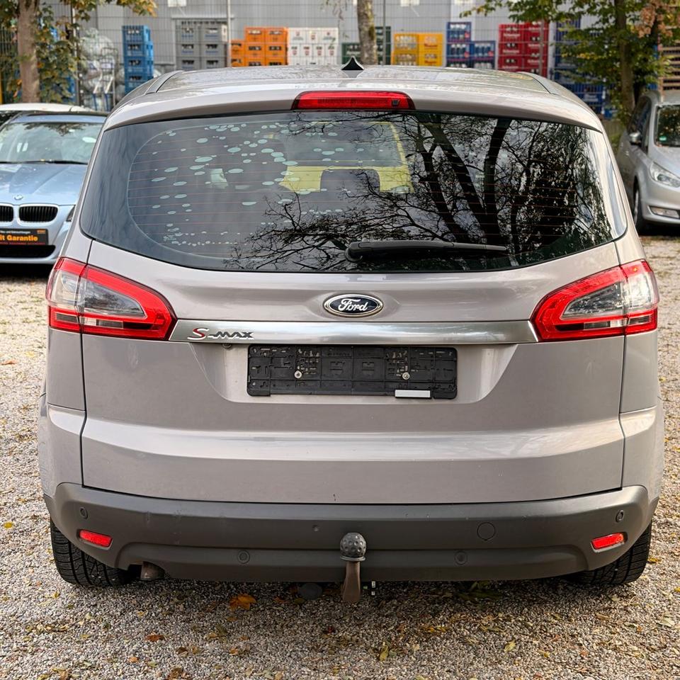 Ford S-Max 2011 — photo 5