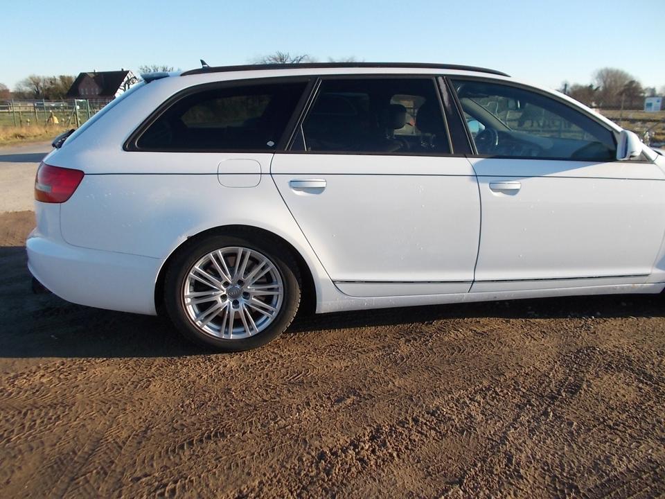 Audi A6 2010 — photo 6