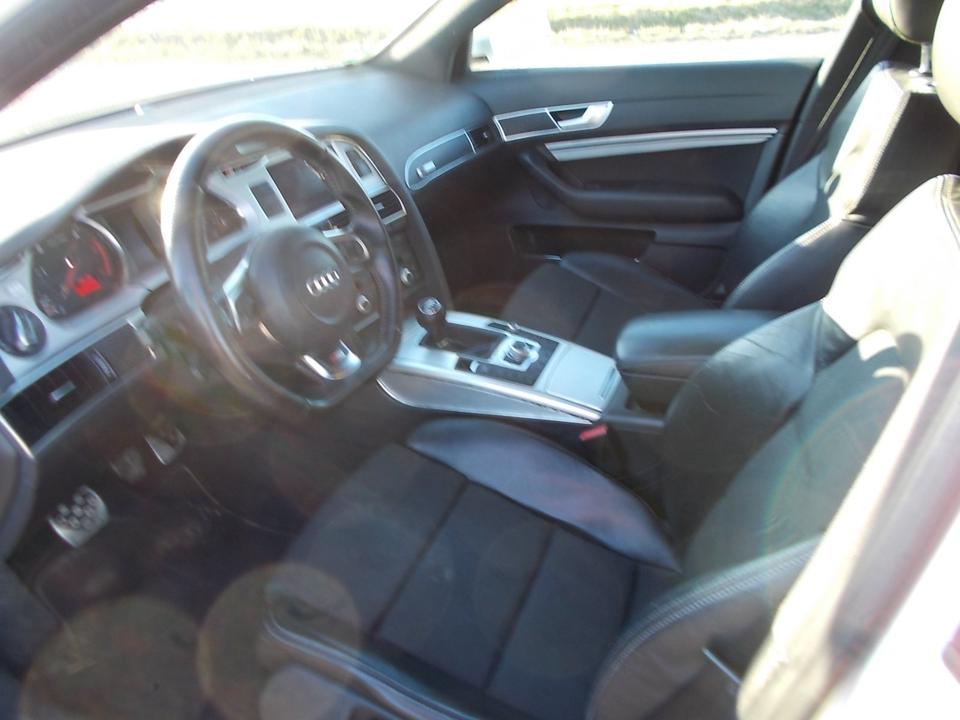 Audi A6 2010 — photo 9