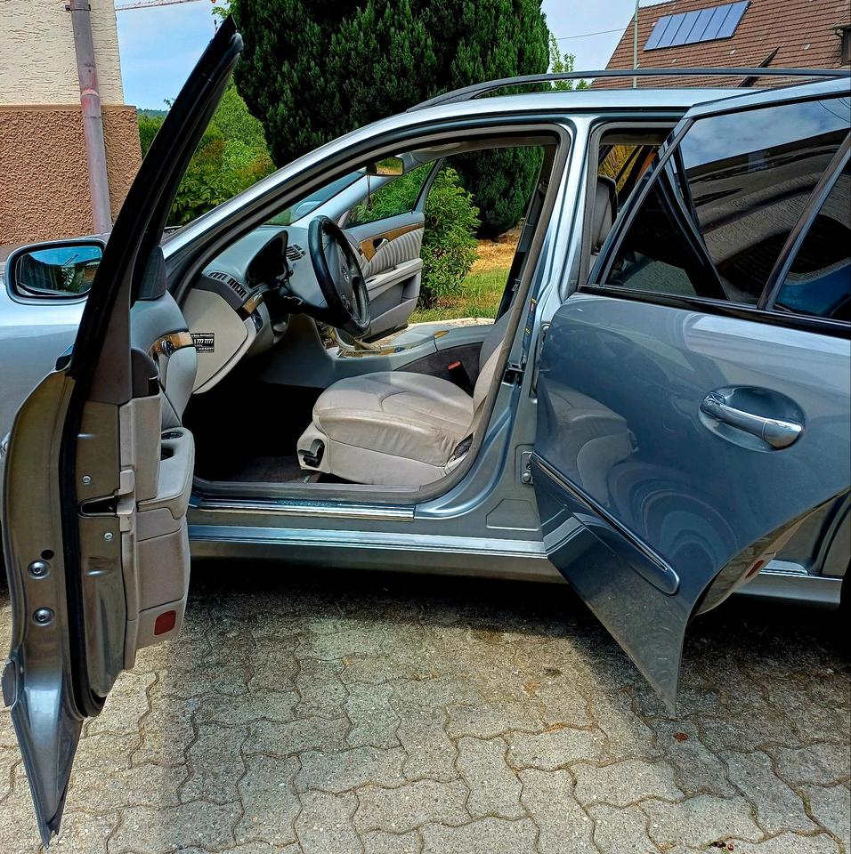 Mercedes Benz E 280 2008 — photo 12