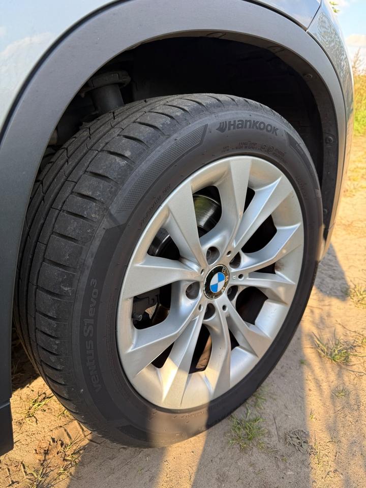 BMW X1 2011 — photo 9