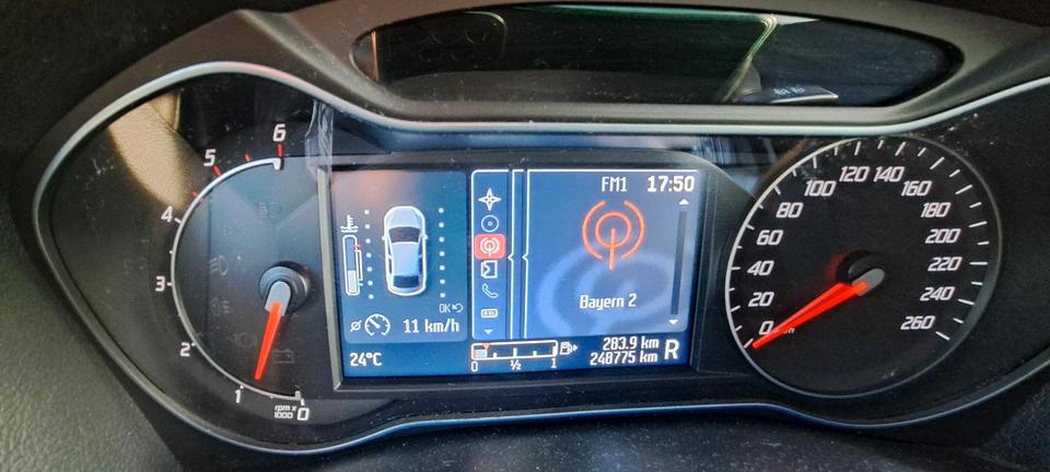 Ford S-Max 2013 — photo 9