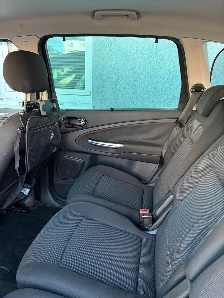 Ford S-Max 2006 — photo 20