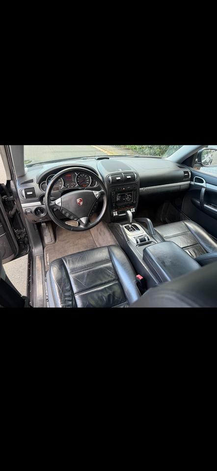 Porsche Cayenne 2006 — photo 13