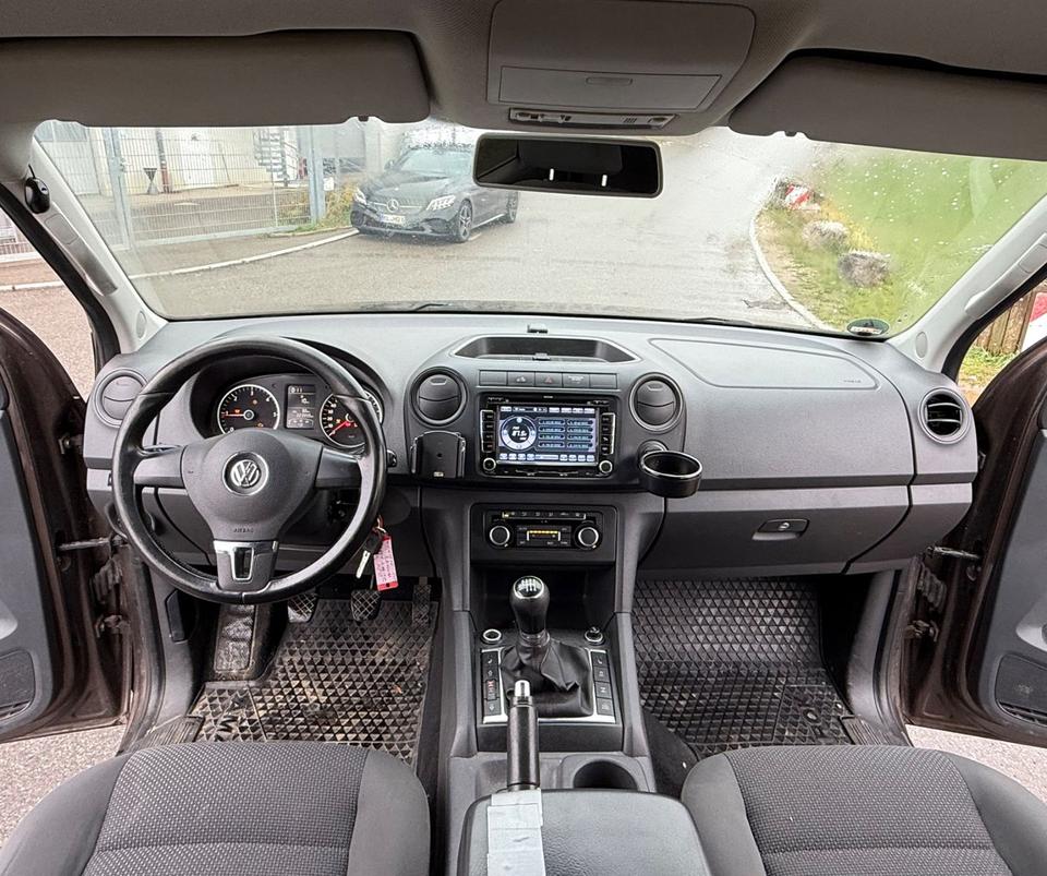 Volkswagen Amarok 2011 — photo 9